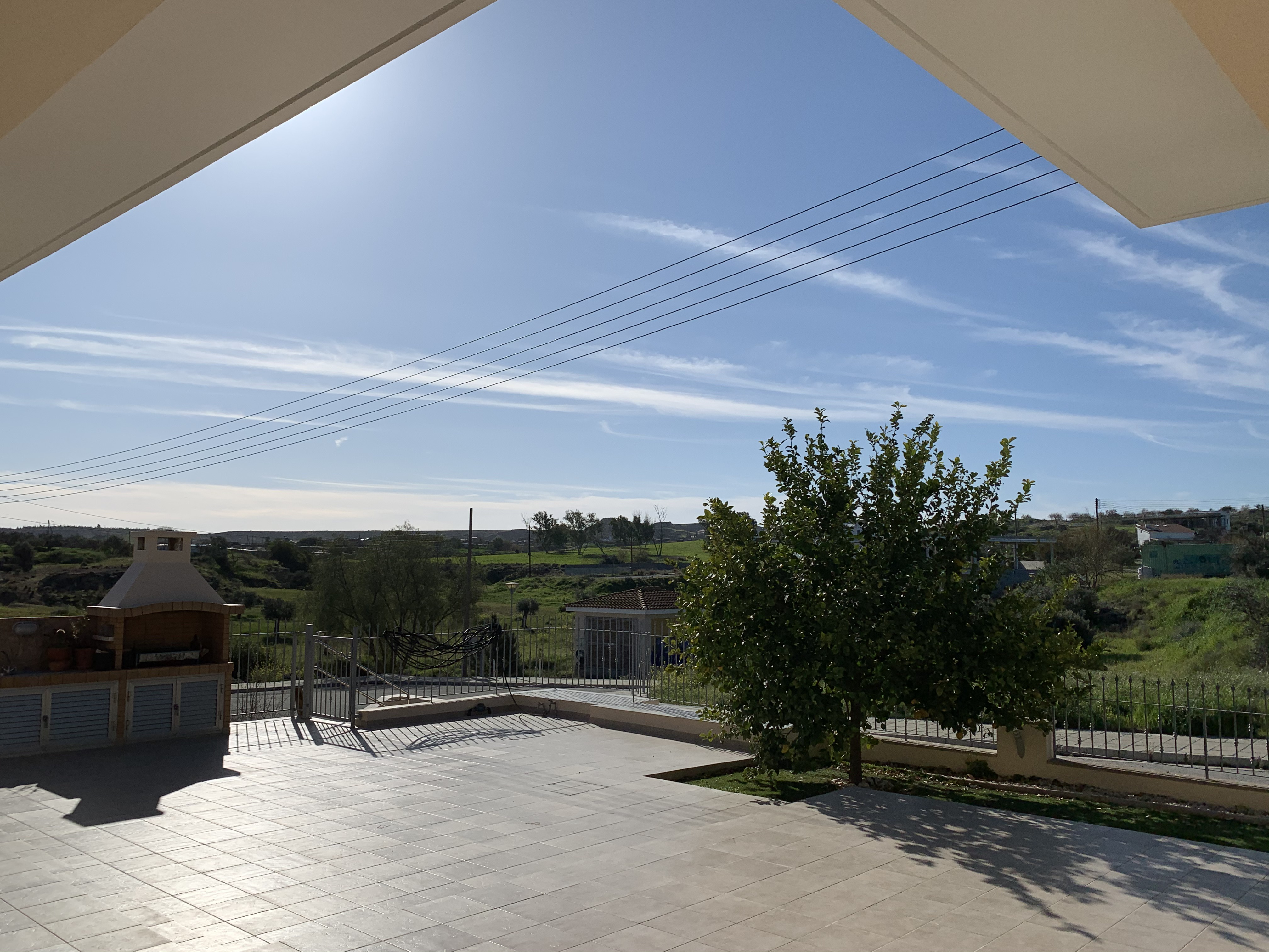 BBQ kitchen out in the patio